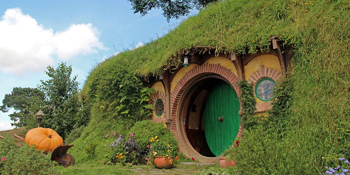 grijsopreis-inspiratie-corona-reisfilms-hobbiton-mobiel Hobbiton op Noordereiland van Nieuw-Zeeland