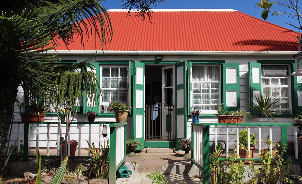 grijsopreis-caraibisch-nederland-huisje-mobiel huisje op Saba